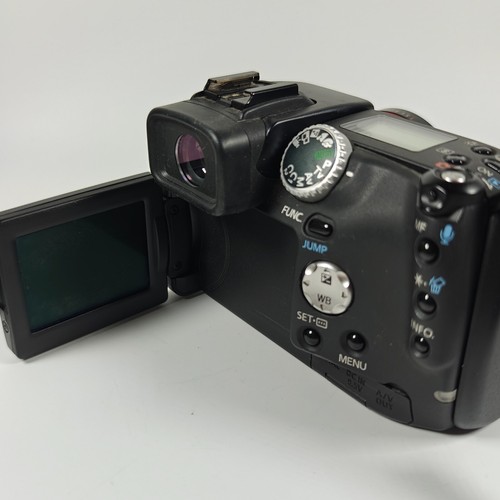 Canon PowerShot Pro1 8.0MP Digital Camera, Battery, Charger, Case - DUST IN LENS - Picture 12 of 23