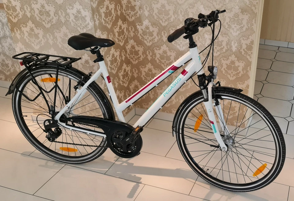 Trekkingrad Fahrrad PEGASUS PIAZZA 21, Damen Trapez Modell 2020 - wenig benutzt - Bild 3 von 4