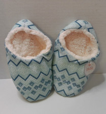 Fair Isle Slippers Blue Fuzzy Comfort Non-Skid Womens S