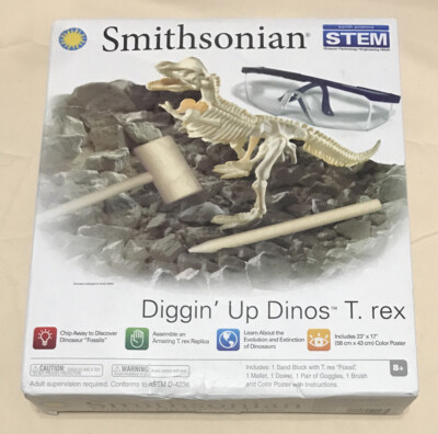 Smithsonian STEM Diggin' Up Dinosaurs T-REX Plastic Skeleton Kit #52047