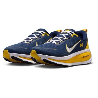 Nike Vomero 18 Michigan Wolverines Men s $165 MSRP Size 13