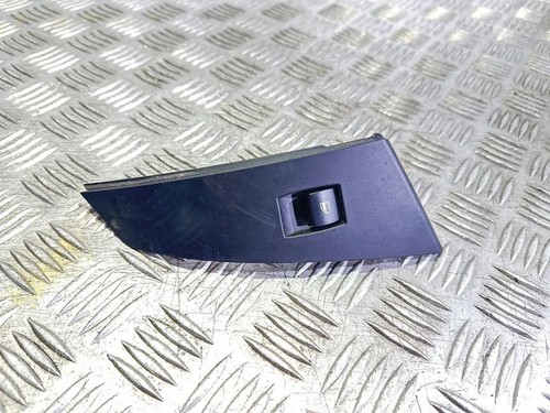 BMW 5 Touring E61 Fensterheber Schalter Vorne links 6951966 JC1391708S 33874838