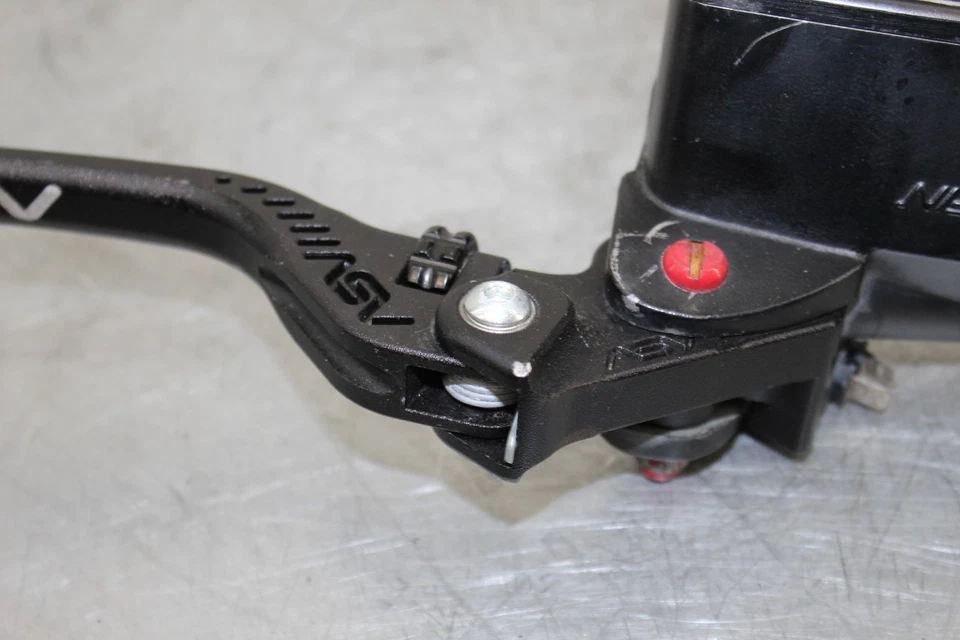 03-06 CILINDRO MAESTRO FRENO DELANTERO HONDA CBR600RR OEM CON PALANCA Foto 3 de 4