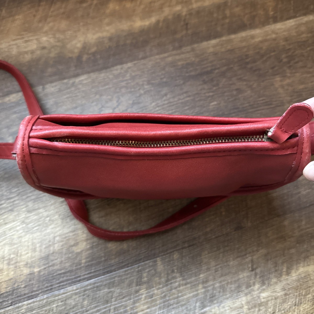 Vintage Coach Winnie Crossbody Bag (9031) in Red Worn | eBay
