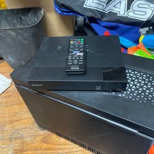 Sony BDP-S1700 Streaming Blu-ray Disc/DVD Player with Remote Control