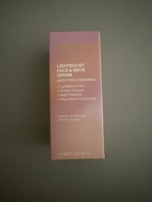 NWT NIB Solawave Light Therapy Boosting Face & Neck Serum