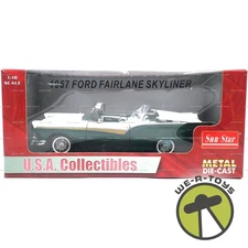 Sun Star Ford USA Collectibles 1957 Ford Fairlane Skyliner Cumberland Green