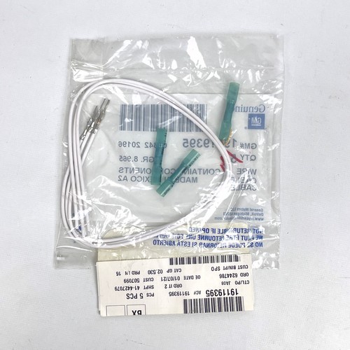 New Genuine GM OEM Set of 3 Multi-Purpose Wire Connectors 19119395 - Picture 4 of 6