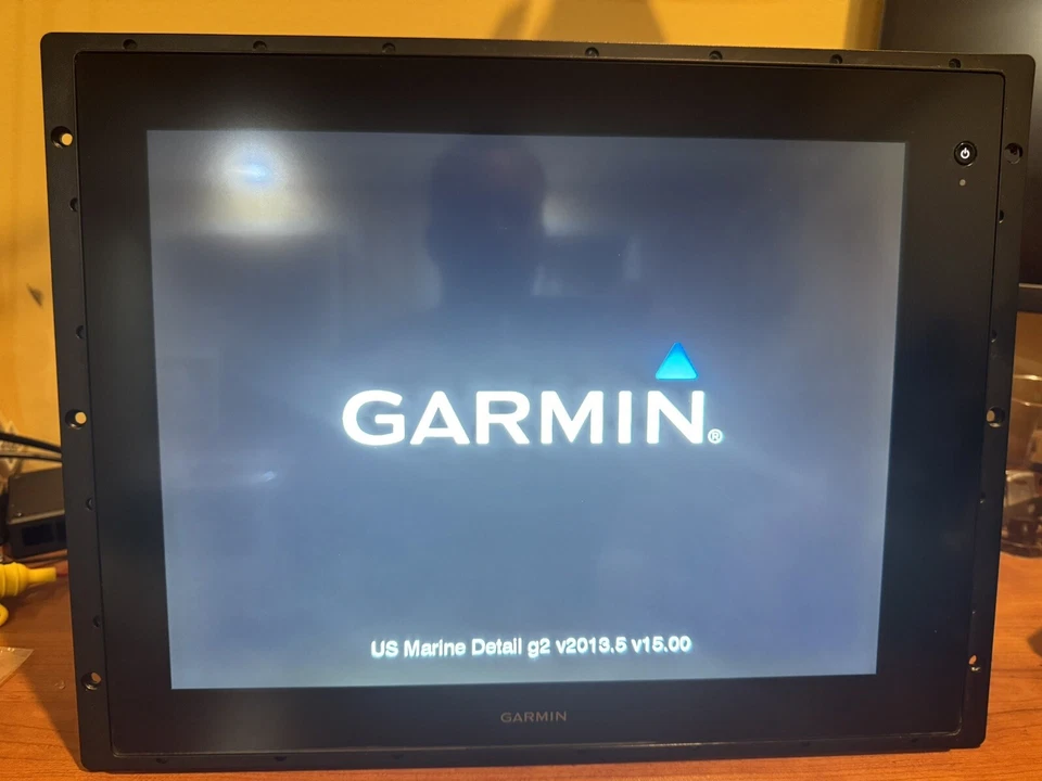 Garmin GPSMAP 8215 MFD Touchscreen Chart plotter - Image 2 of 4