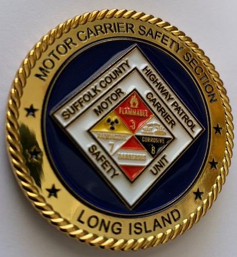 SUFFOLK COUNTY POLICE SCPD HIGHWAY PATROL MCS HAZ MAT CHALLENGE COIN LI NEW YORK - Foto 3 di 3