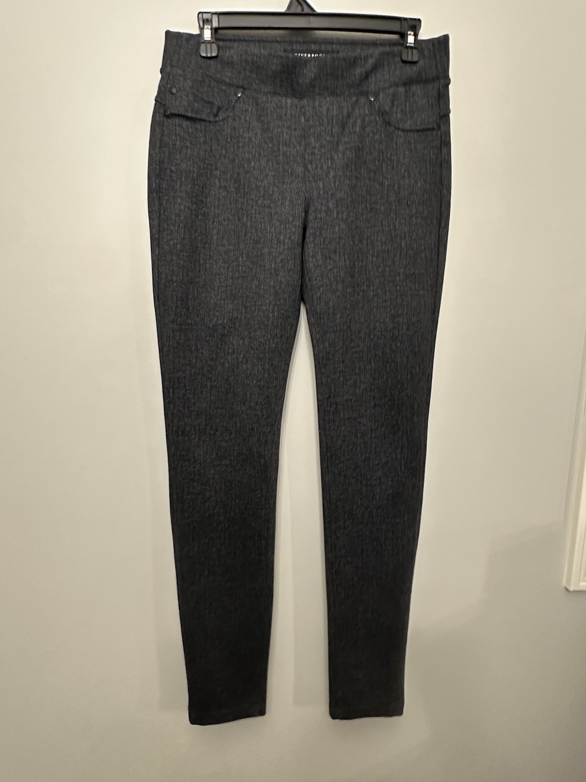 Liverpool Women Pull On Elastic Stretch Pants Gray Size 6