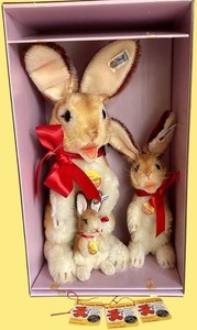 1983 STEIFF COLLECTOR 3 piece MANNI BUNNY RABBIT COLLECTOR EDITION SET