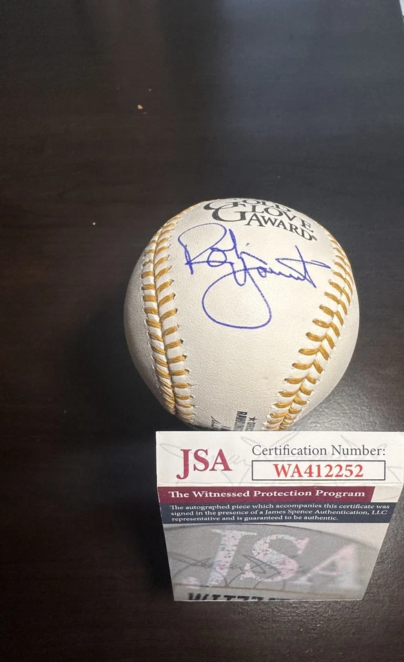 ⚾ Robin Yount Signed Gold Glove Baseball – JSA COA – Brewers HOF Legend ⚾ - Image 2 of 4