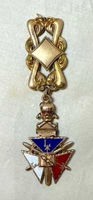 Antique enameled gold filled masonic oddfellows jeweled skull pendant medal