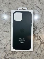 Apple iPhone 15 Silicone Case with MagSafe (Genuine Apple Product)