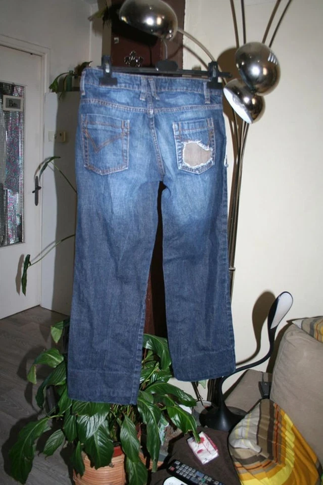 ZARA TAILLE 12/13 ANS 🌸Jean droit cropped taille haute Taille 12-13 ans - Photo 3/3