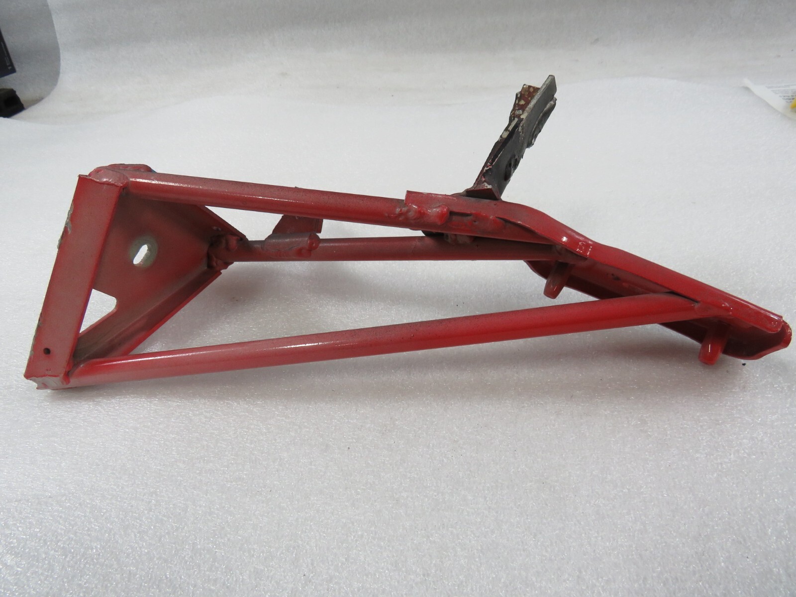 Ferrari 458 Italia, Spider, LH, Flank Mount Bracket, Used, P/N 81957100