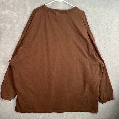 Vintage 2000s Y2K Akademiks Big Big Pesos T Shirt Adult 5XL Brown