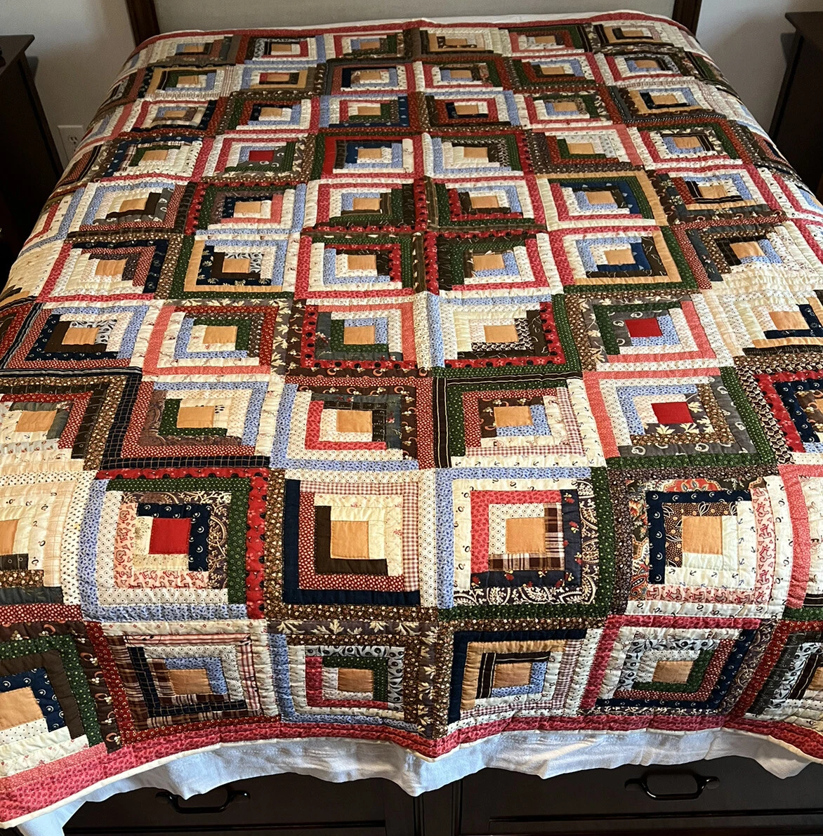 Vintage Handmade Log Cabin Quilt 83x86