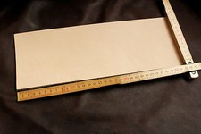  1a Lederstück 34x12 cm, Blankleder, z. Fertigung von Armstulpen, Armschienen, 