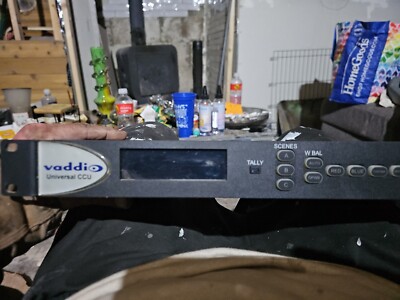 VADDIO Universal CCU HD-19 CAT-5 998-1105-034 - SH Y3B NO A/C ADAPTER NICE DEAL!