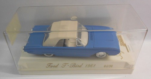 Ford Thunderbird 1961 Cabriolet - Miniature Solido 1:43 En Métal Bleu - Occasion