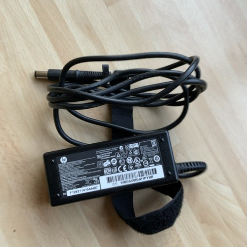 Laptop Ladegerät HP 608425-002, Series PPP009H, 18,5V, 3,5A, 65W.