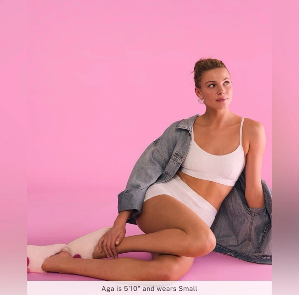 PANTY CORTA VICTORIA’S SECRET VS ALGODÓN LOGO CORAZÓN POINTELLE CINTURA ALTA L Foto 3 de 4