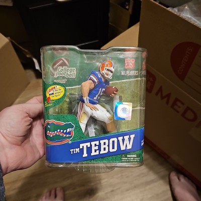 FLORIDA GATORS TIM TEBOW #15 NCAA FOOTBALL SERIES 4 ACTION FIGURE
