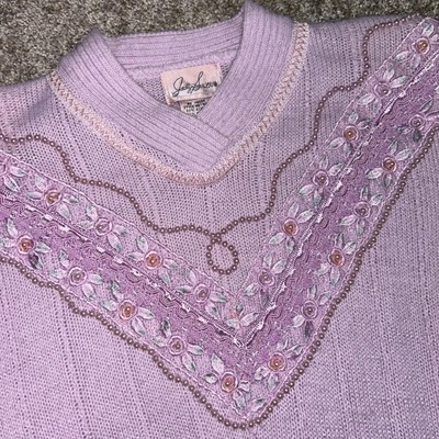 Vintage Jaclyn Smith Sweater Women Size Medium Pearls V-Neck Purple Pastel