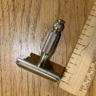 Vintage Gillette Short Handle Double Edge Travel Razor 1939 - unbenutzt!