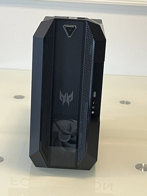 Acer Predator Orion 3000 PC Gehäuse ohne Seitenverkleidung und Front USB Klappe