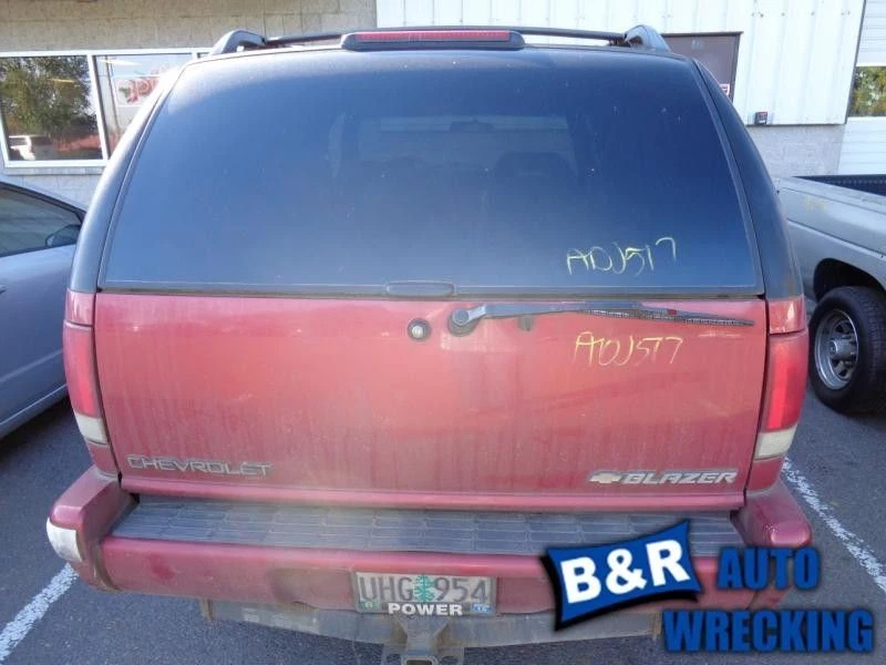 LUZ DE ESTACIONAMIENTO/ESQUINA DE PASAJERO LÁMPARA DE ESTACIONAMIENTO INTERMITENTE PARACHOQUES SE ADAPTA A S10/S15/SONOMA 656 Foto 2 de 4