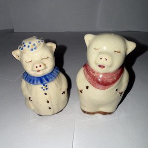 Vintage Ceramic Pig Salt & Pepper Shakers Set of 2 Glossy Decorative novelty