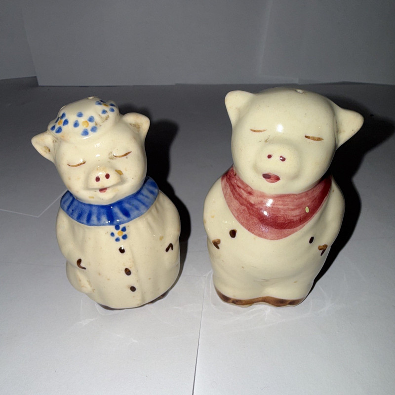 Vintage Ceramic Pig Salt & Pepper Shakers Set of 2 Glossy Decorative novelty