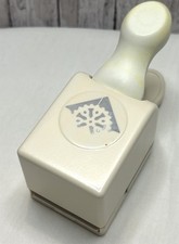Martha Stewart SKYLANDS SNOWFLAKE Corner Christmas Paper Punches Punch