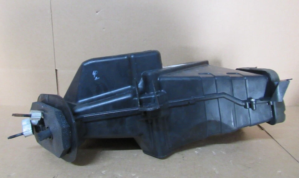 2004 2005 2006 2007 2008 2009 Cadillac SRX Rear Heater Blower Motor 25725549 Foto 3 de 4