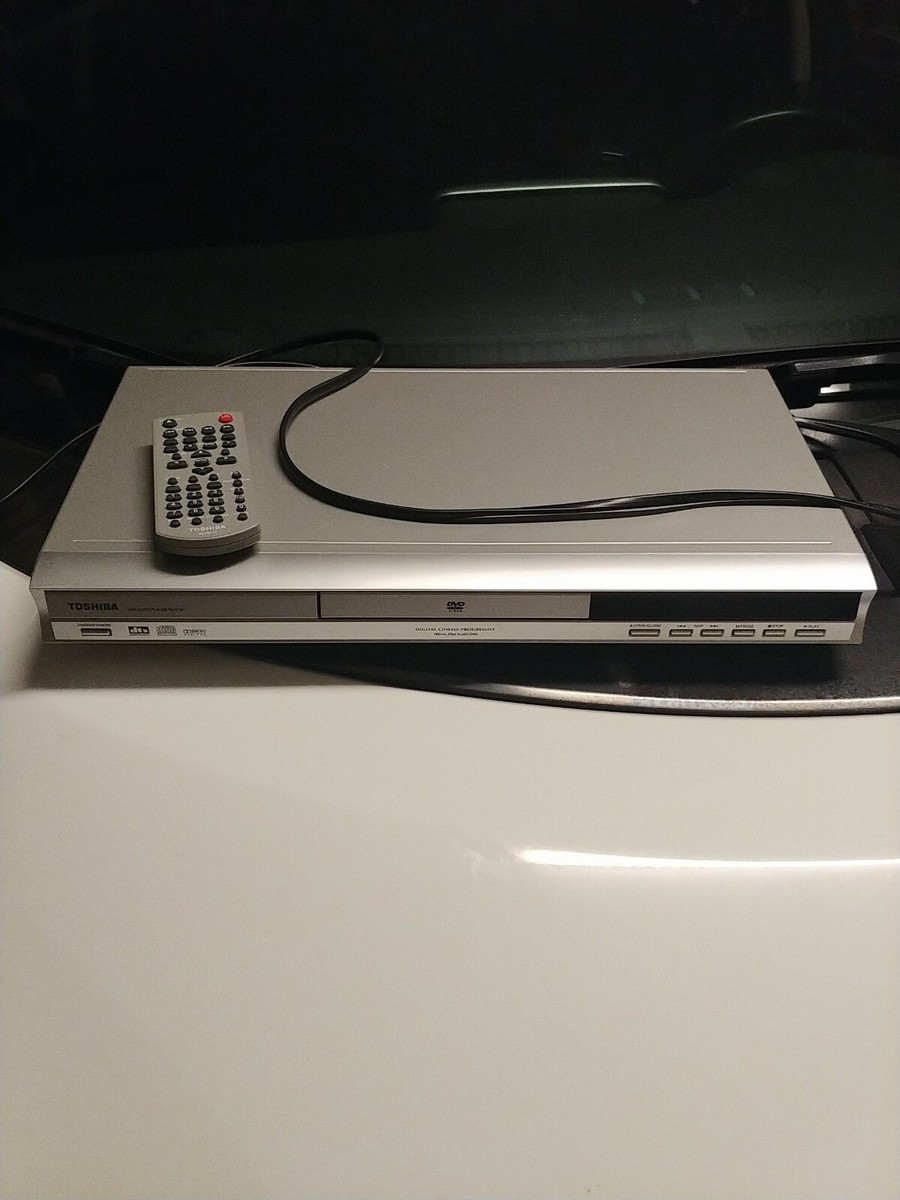 Toshiba DVD Player Digital Cinema Progressive 192kHz 24bit Audio