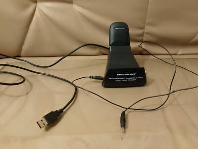 Thrustmaster wireless 2.4GHz 2 in 1 Dual Trigger Ladestation
