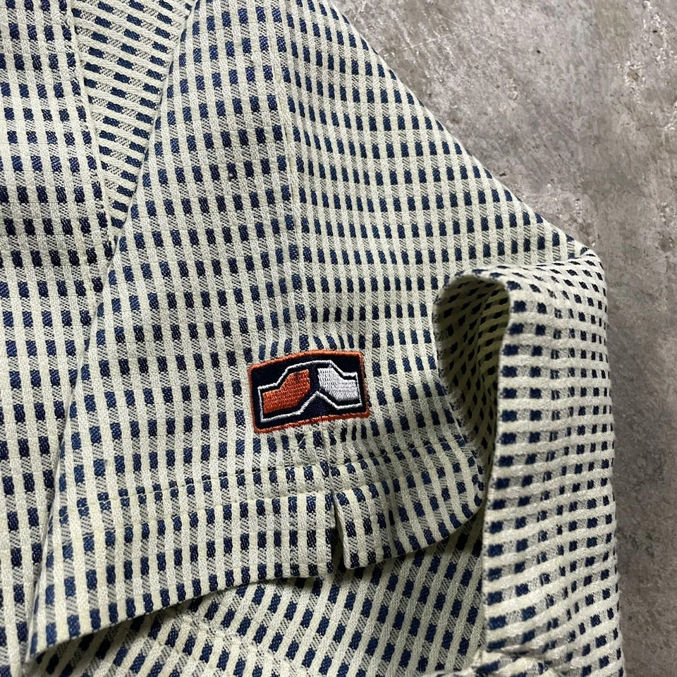 LUGZ Shirt L Men’s Hip Hop 90s VTG Camp Checked Print Polyester Rayon Boots Logo - Image 3 of 4