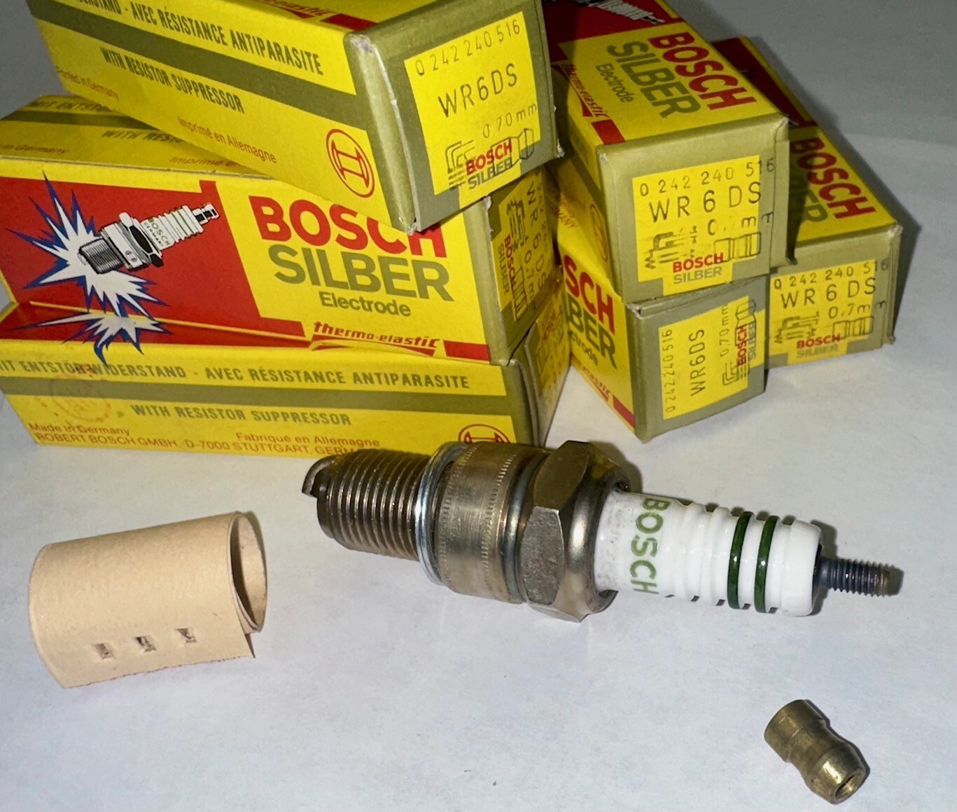 Spark Plug-Silver SILBER Electrode Bosch WR6DS EACH