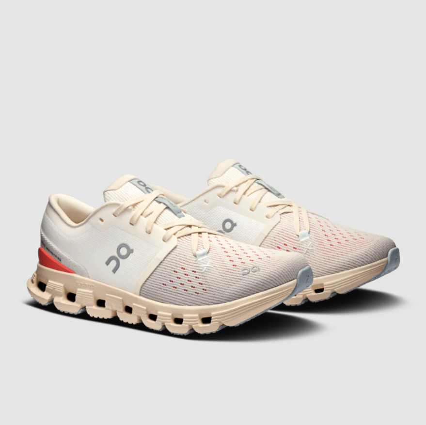 ON CLOUD X 4 Женские спортивные кроссовки цвета СЛОНОВОЙ кости цвета ЛОСОСЯ для бега и ходьбы