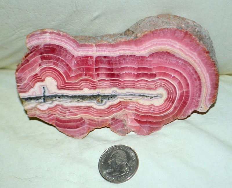 Big Rhodochrosite Banded Formation Slab from Argentina * deep red - Image 4 of 4