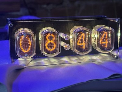 Vintage IN-12 Nixie Tube Clock   Retro Gas Discharge Display Complete with Tubes