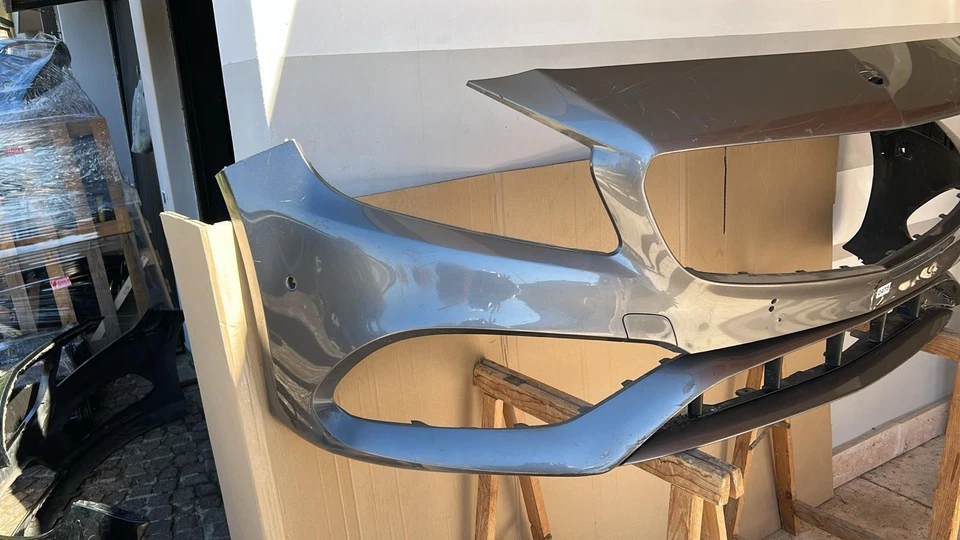 PARAURTI ANTERIORE CLASSE A W176 PREMIUM AMG ORIGINALE  2015-2018 GRIGIO MONTAGN - Immagine 2 di 3