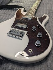 Rapier Saffire Bass Guitar