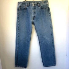 Levi’s 505 Jeans Men Medium wash Denim Jeans size 38x34