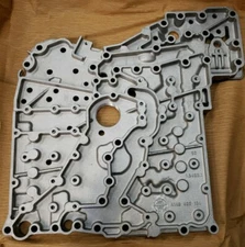 NOS ZF TRANSMISSION ~ DUCT PLATE - P/N 4139.306.134 (TRANSIT REBUILD PARTS)