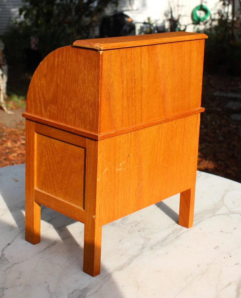 Retired American Girl Doll Oak Wooden Rolltop Desk Interactive Drawers & Top - Image 3 of 4