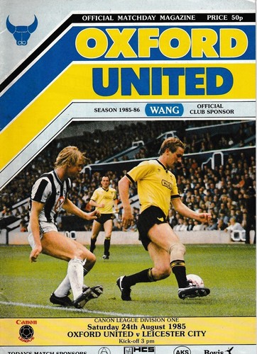 Football Programme>OXFORD UNITED v LEICESTER CITY Aug 1985